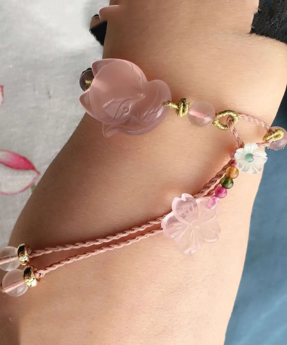 Cute Pink Hand Knitting Crystal Furong Stone Fox Charm Bracelet ML0598