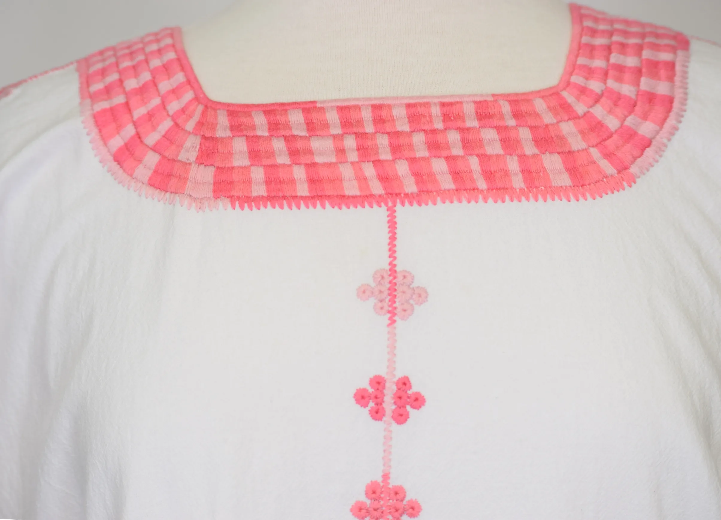 Santa Marta Mexican Top - Cotton - White, Pink